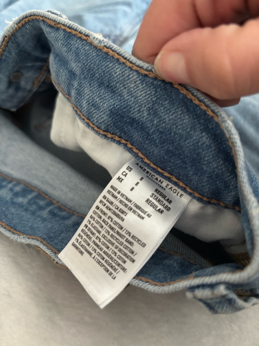 American Eagle Strigid High Rise Baggy Straight - Picture 4 of 4